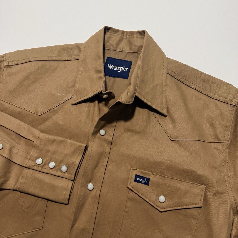 Wrangler Men's Cowboy Cut Firm Finish Long Sleeve Snap Button Shirt M Rawhide